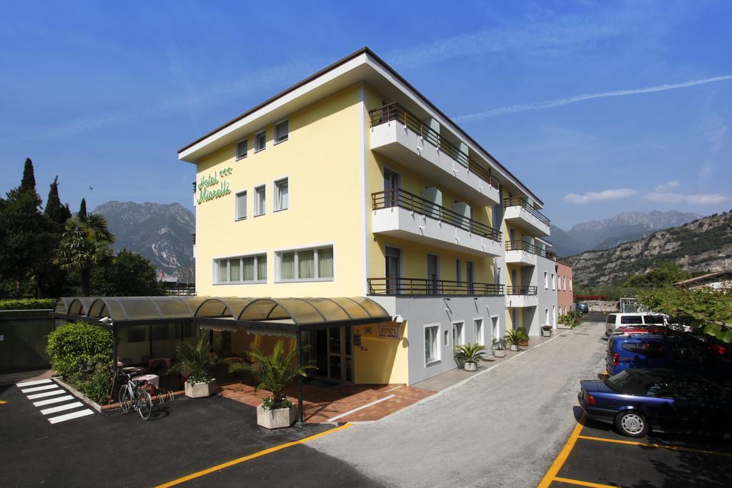 Hotel Miorelli Torbole Sul Garda Exterior photo