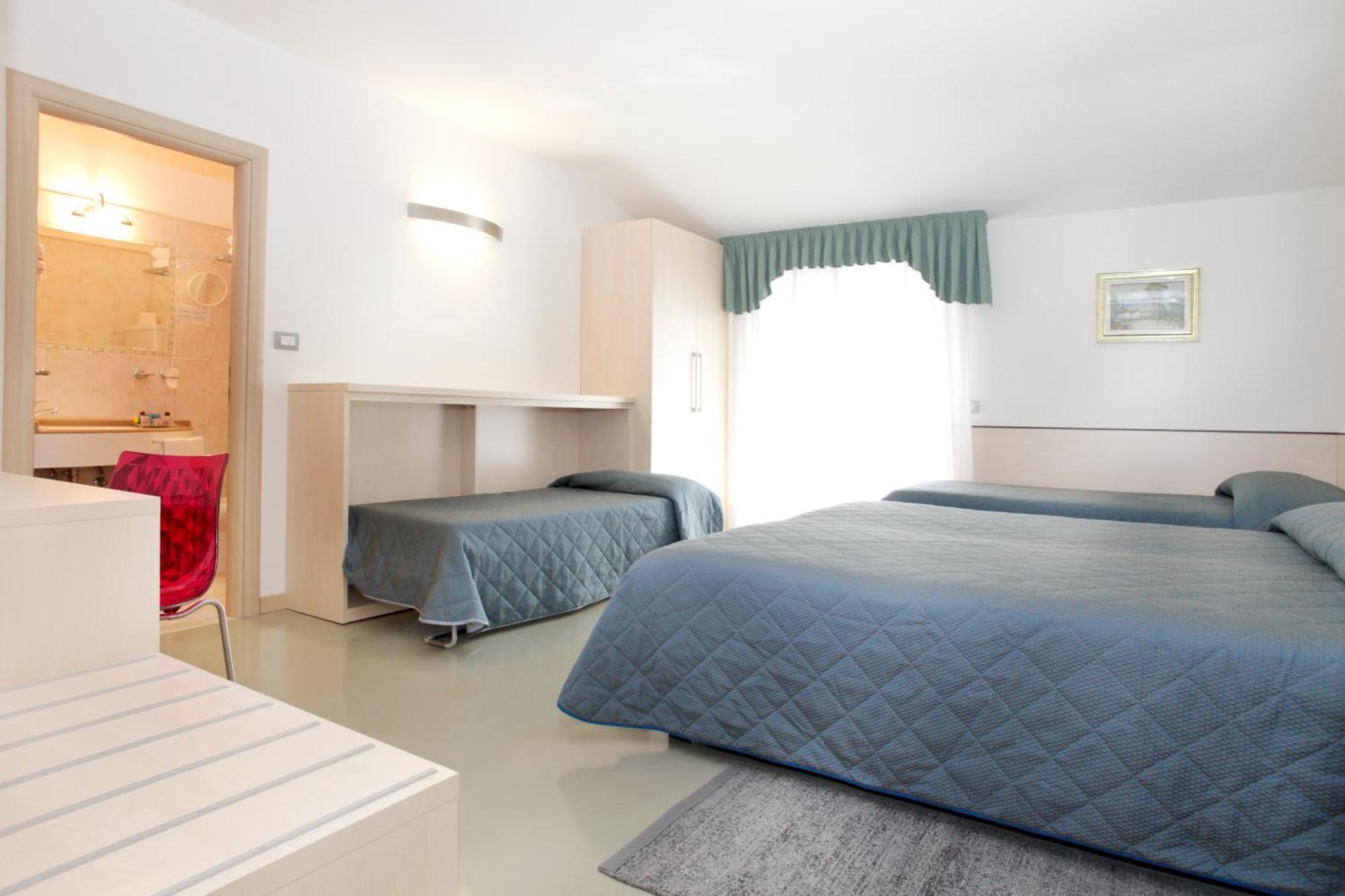 Hotel Miorelli Torbole Sul Garda Exterior photo